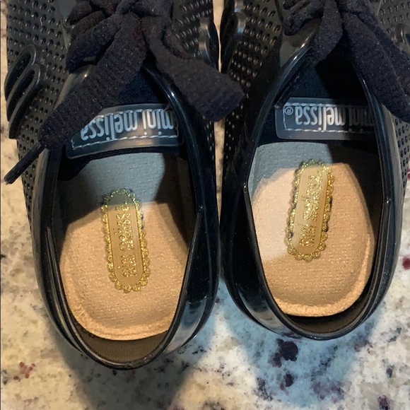 Mini Melissa 8 - Picture 3 of 7